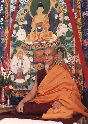 ngai-zong-rinpoche-tai-sinh-05
